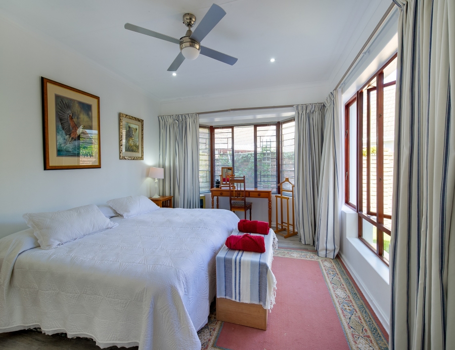3 Bedroom Property for Sale in The Island Western Cape